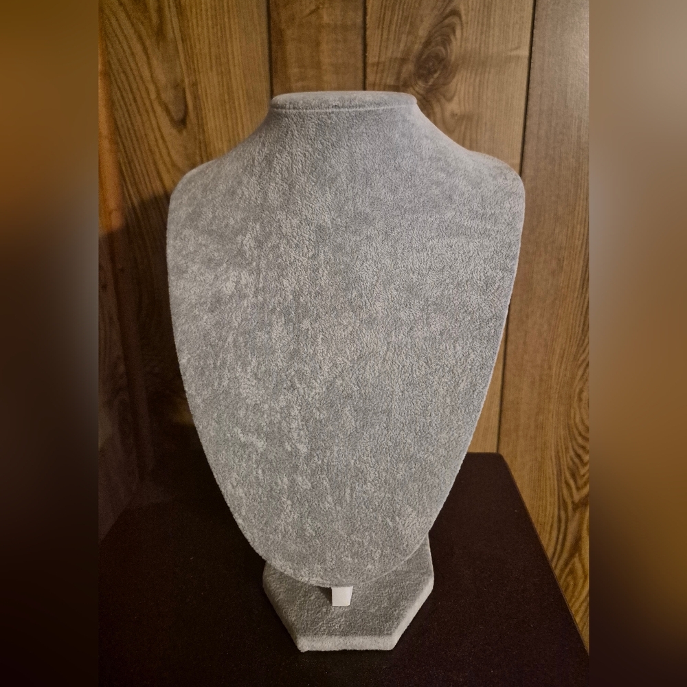 Gray Jewelry Organizer Stand Bust